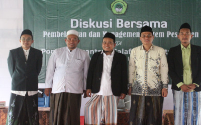 Diskusi Bersama Pembelajaran Dan Management Sistem Pesantren Bersama Ponpes Salaf Khozinatul Abror